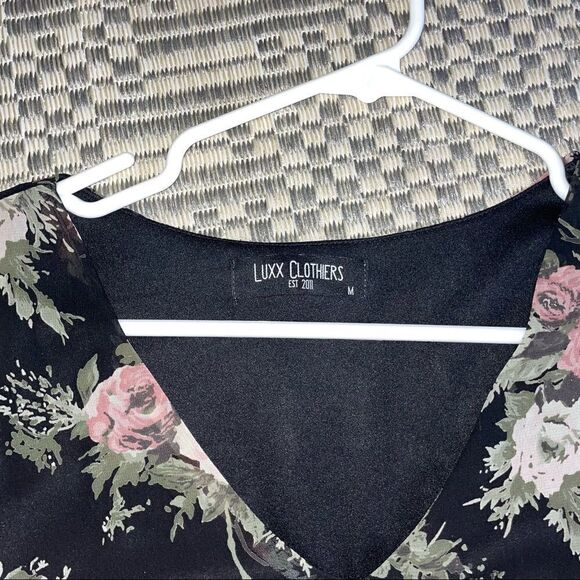 Black and Pale Pink Floral Dress - Picture 3 of 6